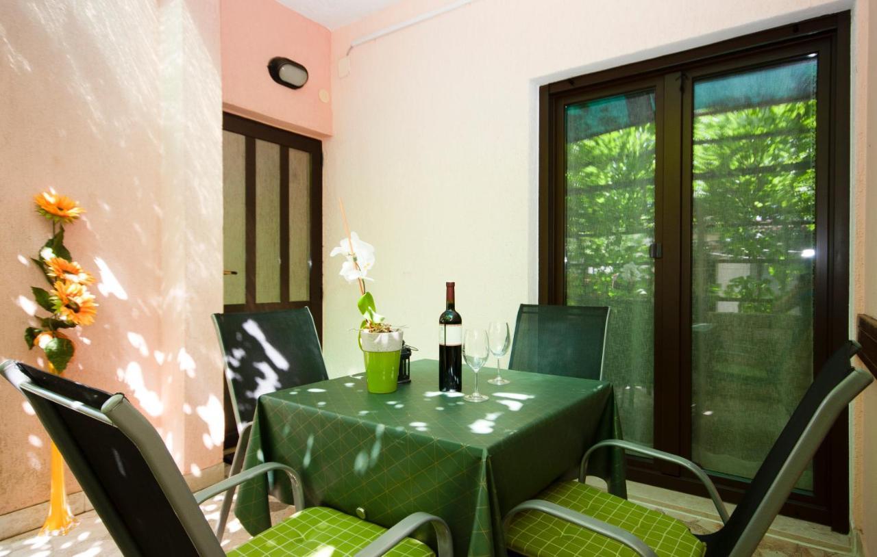 Guest House Ljubica Medulin Exterior photo